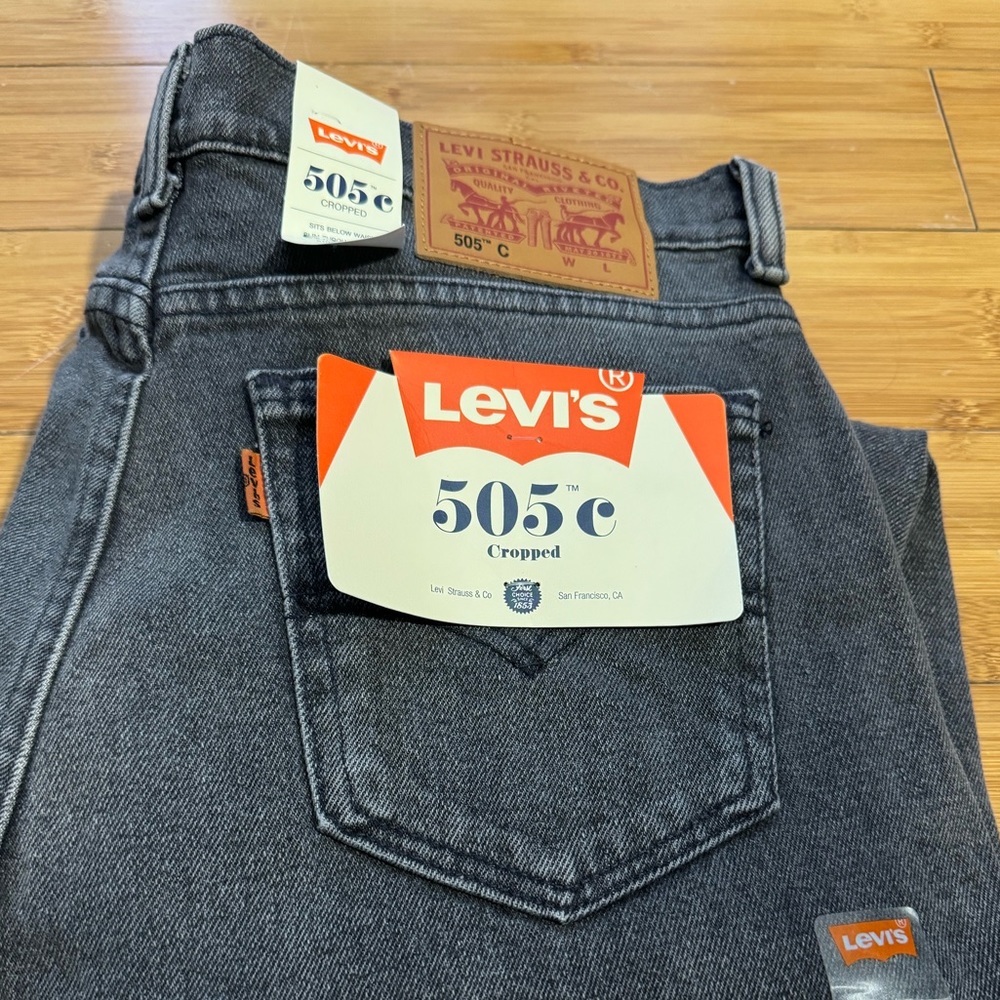 NWT Levis 505c Orange Tab Black Denim Crop Jeans Women's Size 29
